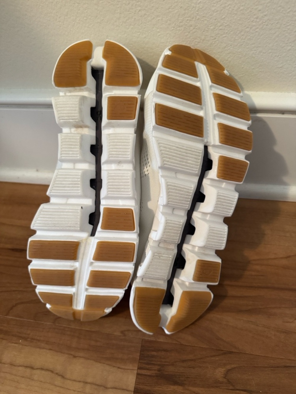 On Running Cloud Coast White/ Unbleached Women’s Running Shoes - Picture 10 of 11